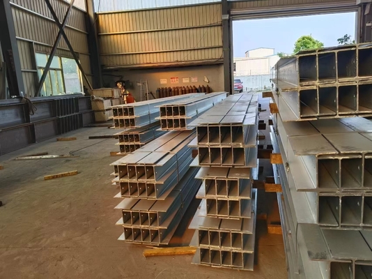 Hot Dip Galvanized C Section Purlins Lựa chọn cuối cùng cho các tòa nhà bền vững