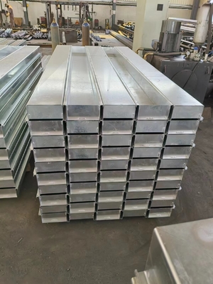 Chiều dài 1000-4000mm ốp đệm tường hỗ trợ bê tông cho xây dựng cơ sở hạ tầng đường sắt