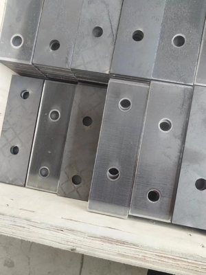 Thép tùy biến Slotted thanh phẳng cho công nghiệp và xây dựng